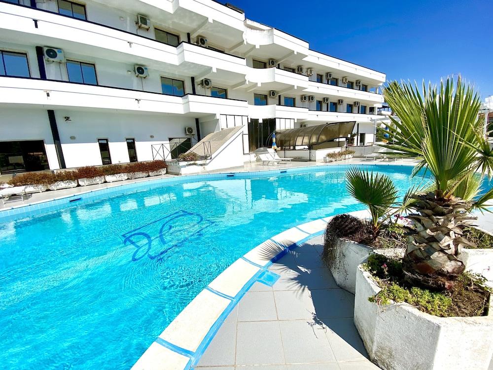 Hotel Club Clorinda Nuova Gestione 2024 Πέστουμ Εξωτερικό φωτογραφία