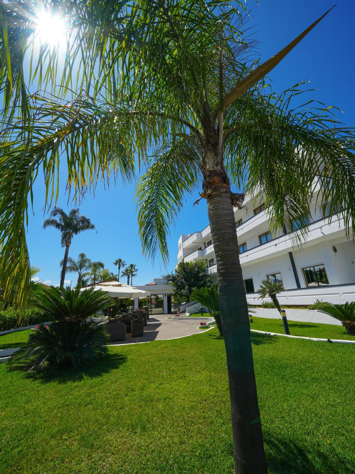 Hotel Club Clorinda Nuova Gestione 2024 Πέστουμ Εξωτερικό φωτογραφία