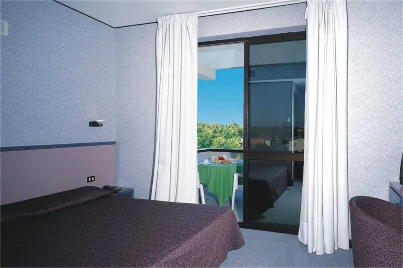 Hotel Club Clorinda Nuova Gestione 2024 Πέστουμ Εξωτερικό φωτογραφία